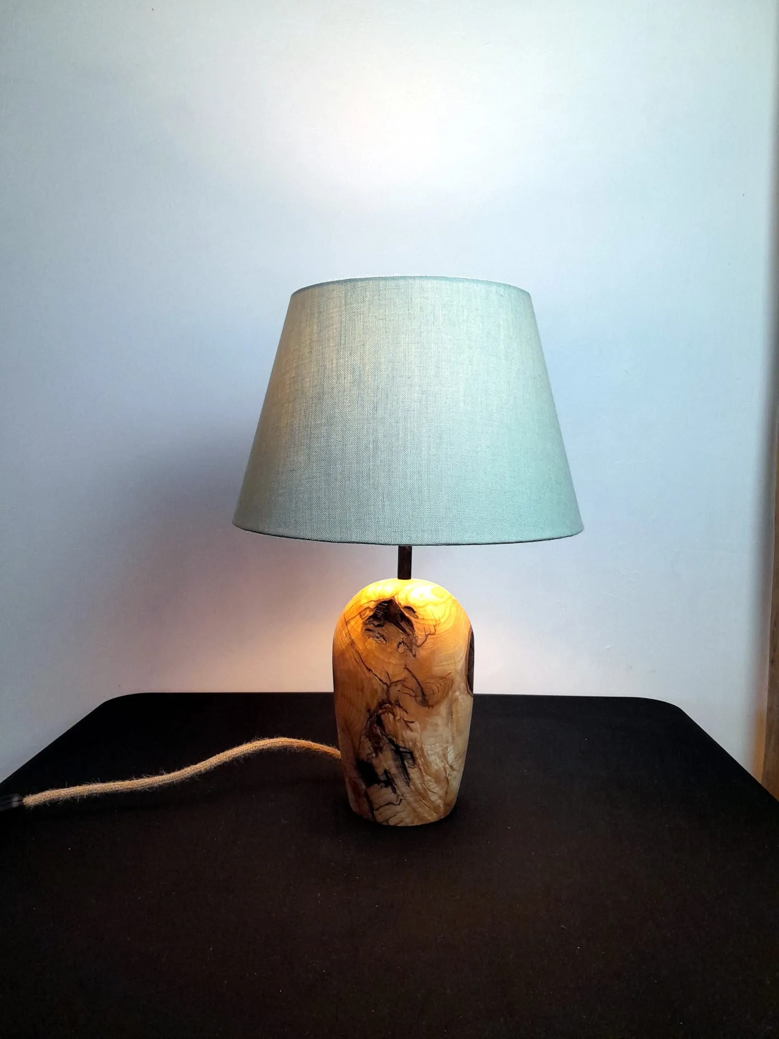Pied de lampe à poser n°36 6 Pied de lampe en bois tourné dans une loupe de frêne